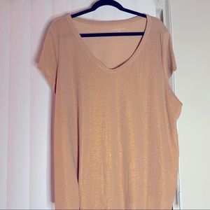 Shimmer peach tee